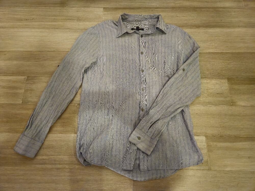 John Varvatos Blue Crosshatch Long Sleeved Button Up Shirt Size Medium
